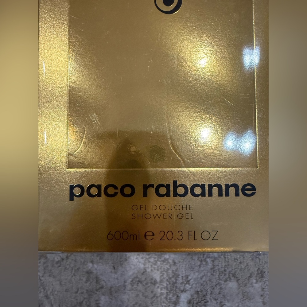 Paco Rabanne Gold Shower Gel - Picture 2 of 4